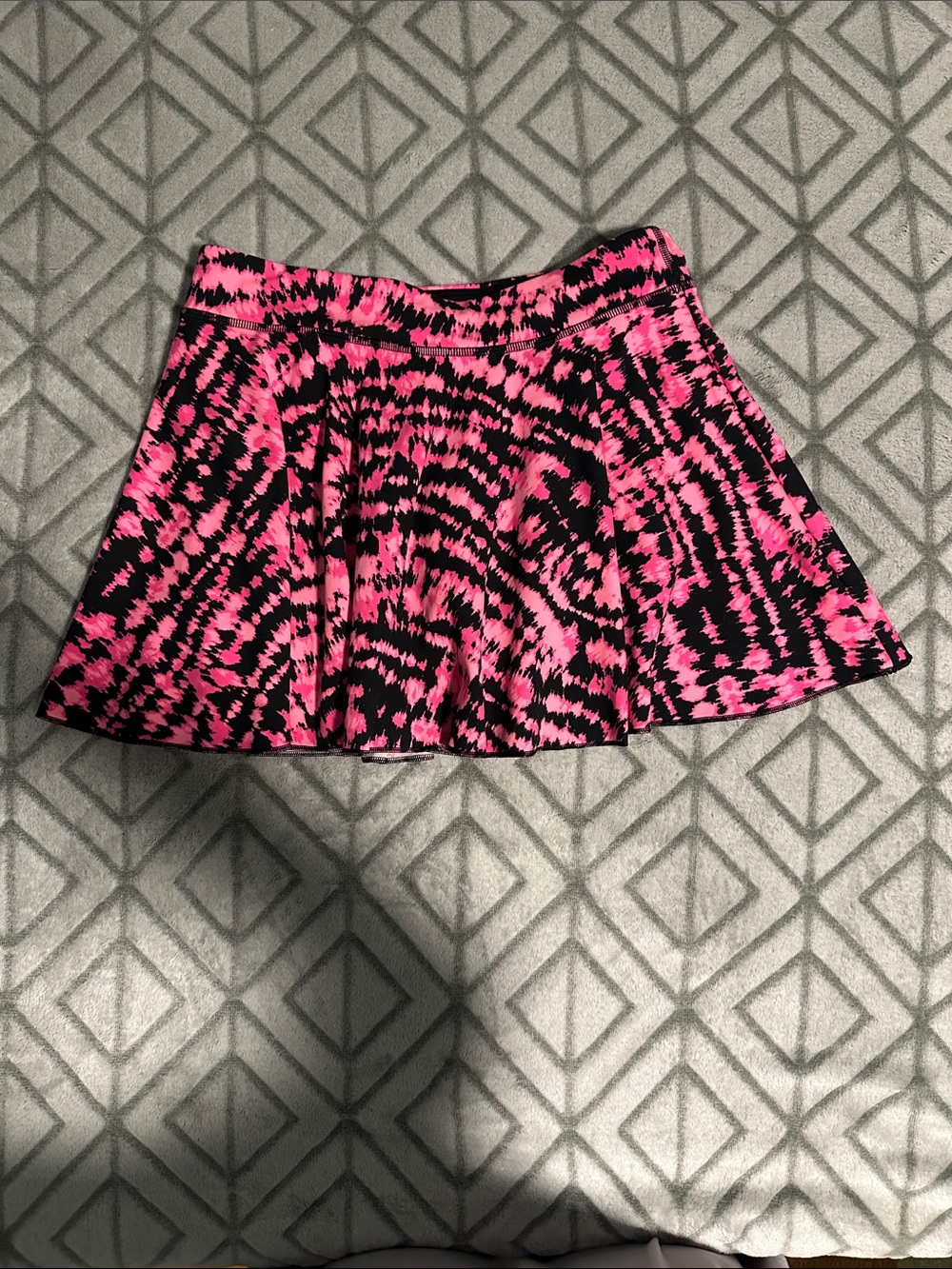 Under Armour Pink and Black Patterned Girls' Skort